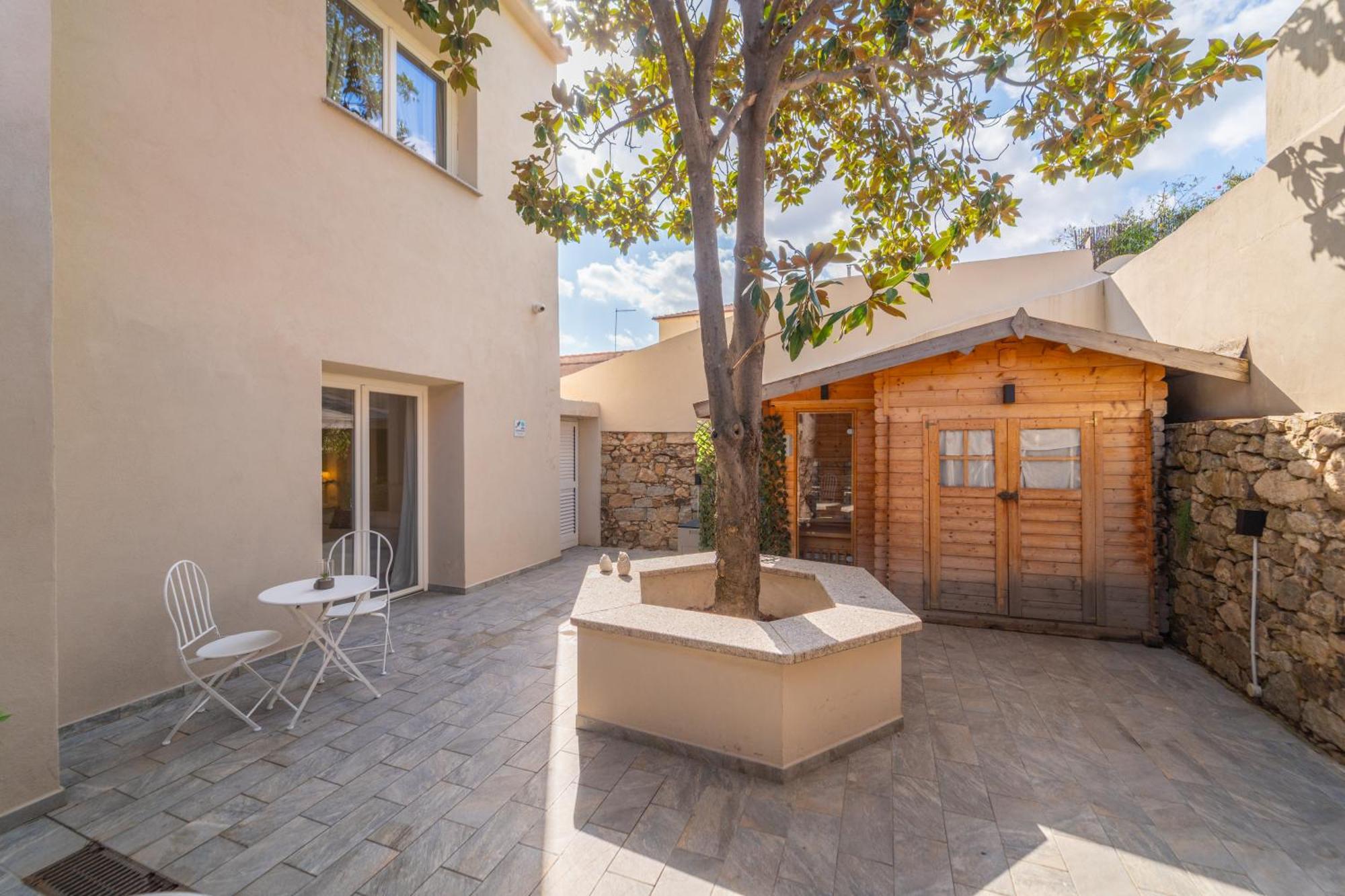 Double Room Patio